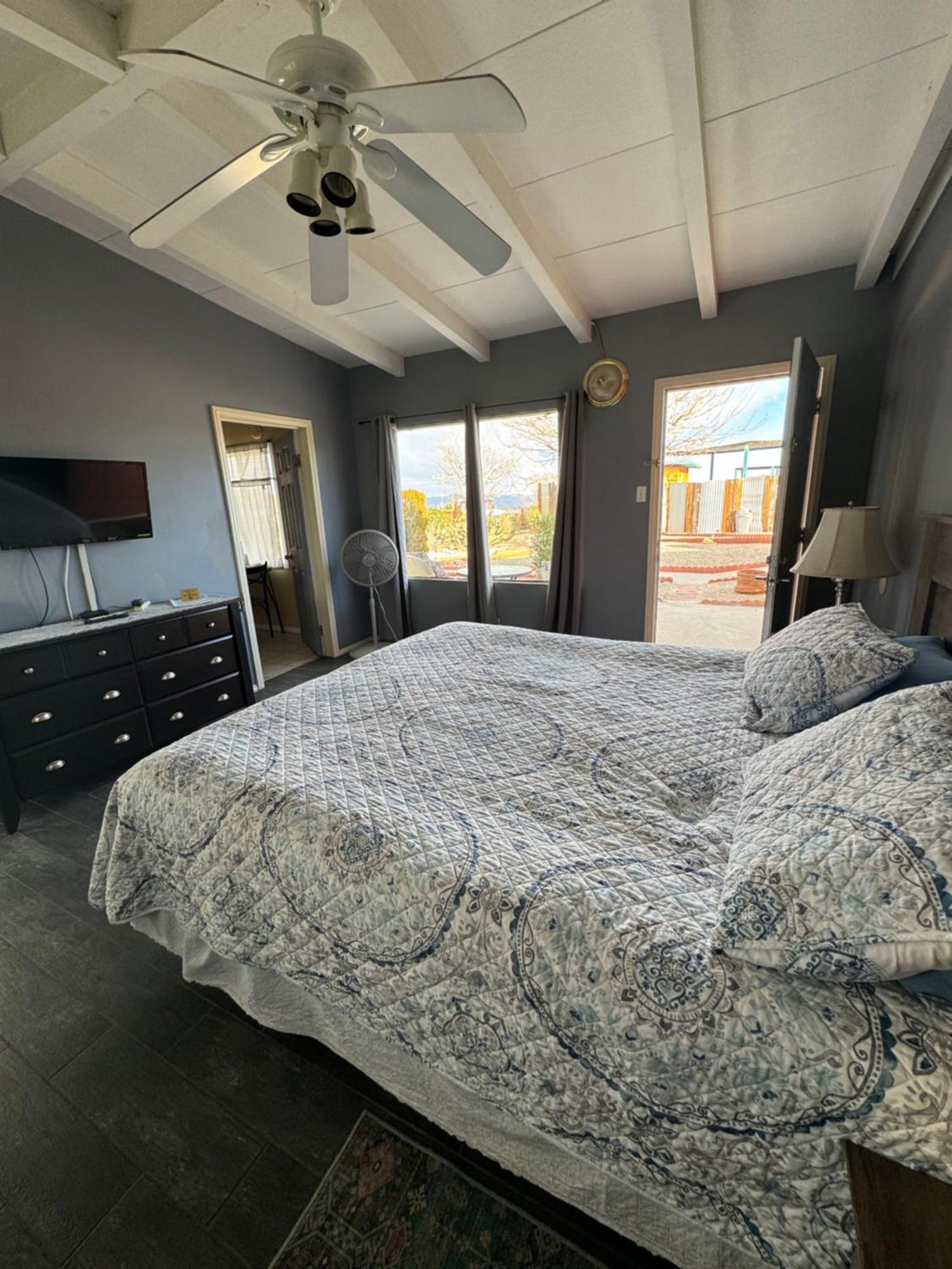 Harmony Motel Twentynine Palms Buitenkant foto