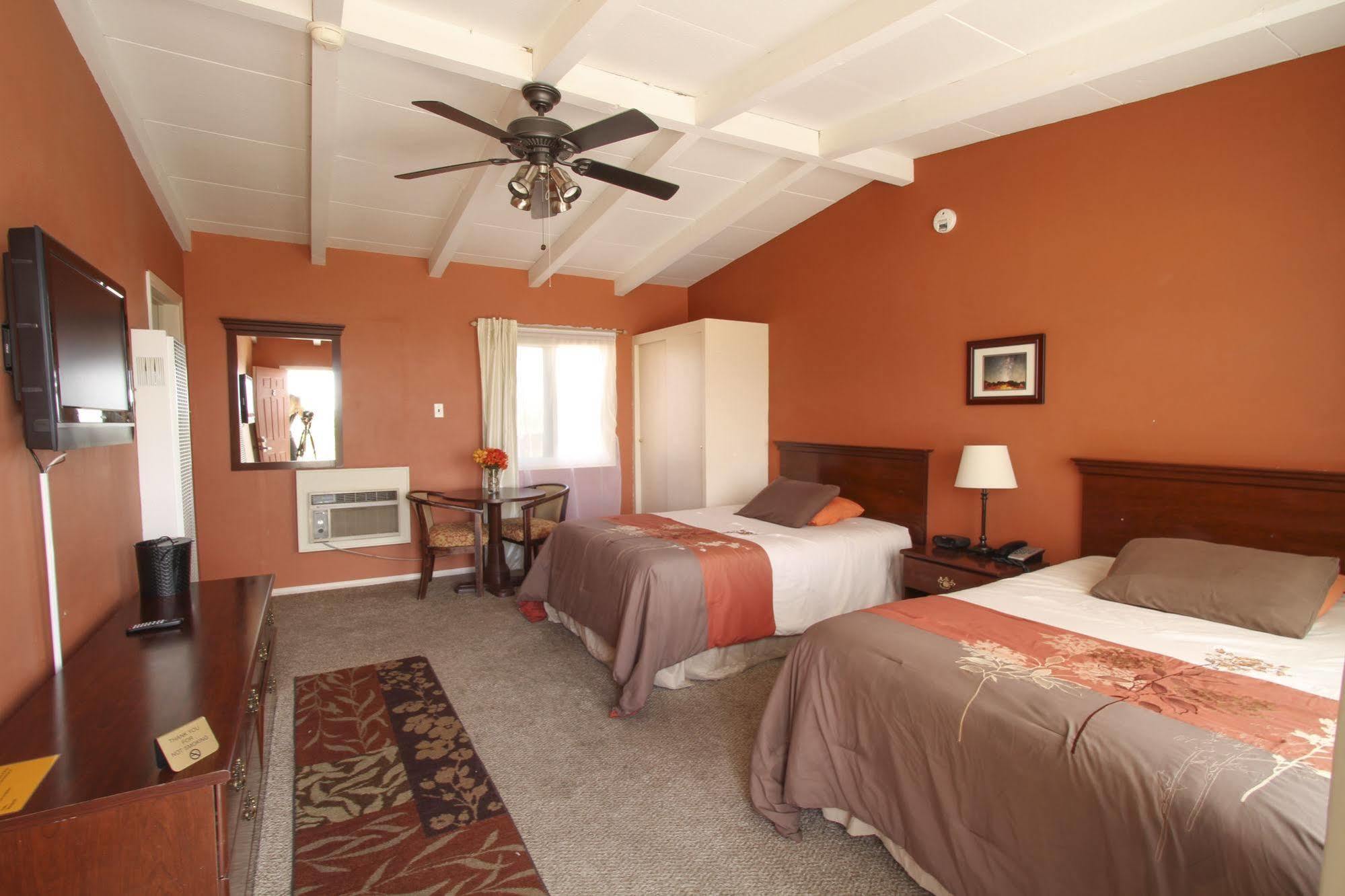 Harmony Motel Twentynine Palms Buitenkant foto