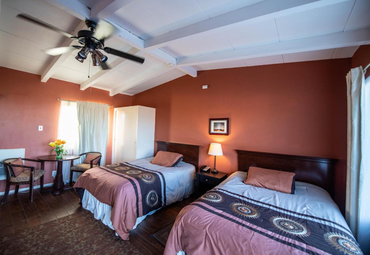 Harmony Motel Twentynine Palms Buitenkant foto