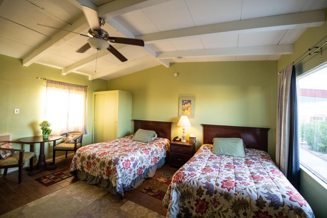 Harmony Motel Twentynine Palms Buitenkant foto