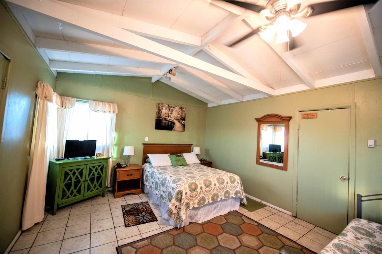 Harmony Motel Twentynine Palms Buitenkant foto